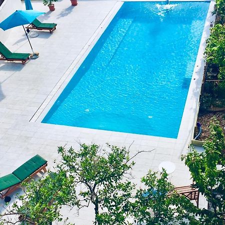 Eco-Friendly Estate I Lejlighedshotel Primošten Eksteriør billede